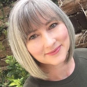 Meet your Posher, Stacy